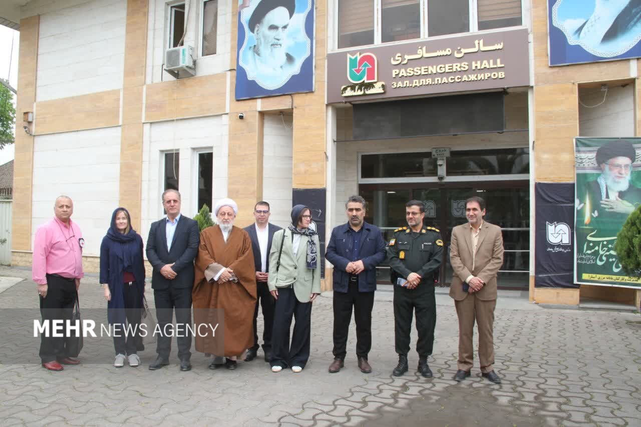 رئیس صلیب سرخ جهانی به ایران از مرز آستارا وارد ایران شد رئیس صلیب سرخ جهانی به ایران از مرز آستارا وارد ایران شد
