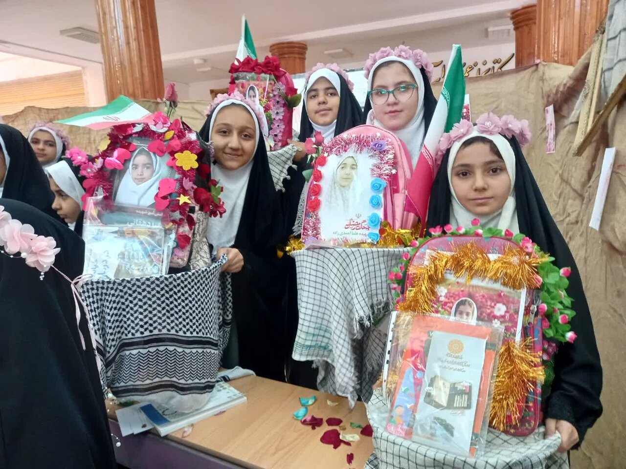 گردهمایی هنری کودکان و نوجوانان نهاوندی برگزار شد