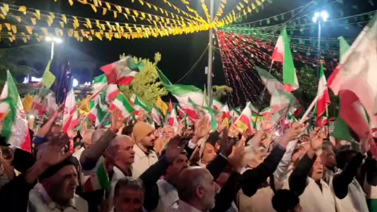 حماسه پرخروش عاشقان امام رضا (ع) در ساری