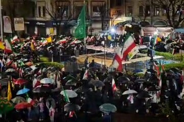 خضوع و عرض عاشقی تبریزی‌ها به امام رئوف