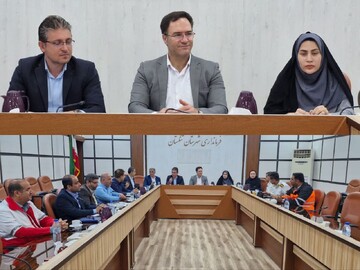 فرماندار تنگستان: ساماندهی محورهای حادثه‌خیز در اولویت است