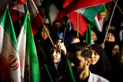 تجمع بامدادی مردم اهواز در دفاع از امنیت