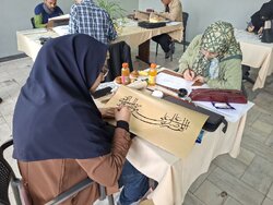 برپایی نمایشگاه خوشنویسی حضوری با عنوان «آفتاب هشتم» در قزوین