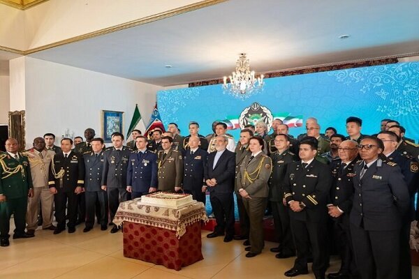 السفیر الایراني لدى بكين: طهران لن تستسلم أبدًا للمطالب غير المشروعة لأعدائها