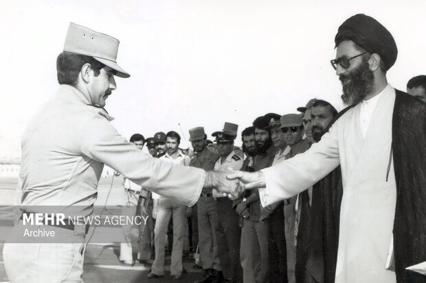 امامِ قائدِ شهید
