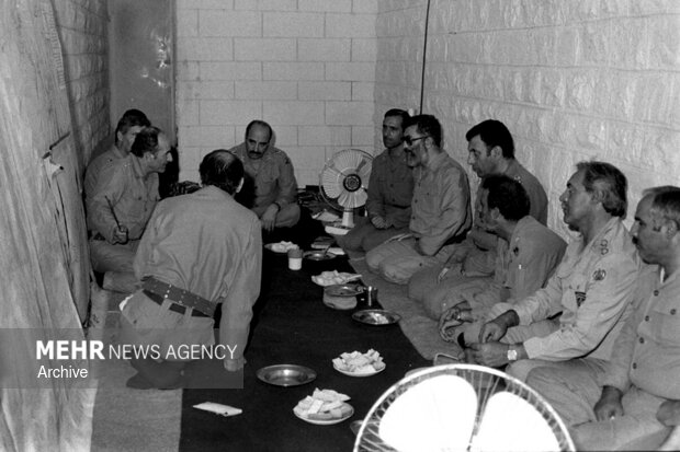 امامِ قائدِ شهید