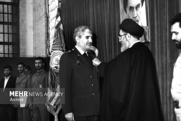 امامِ قائدِ شهید