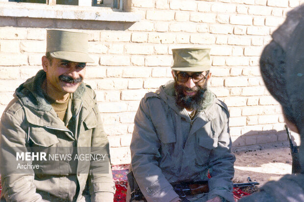 امامِ قائدِ شهید
