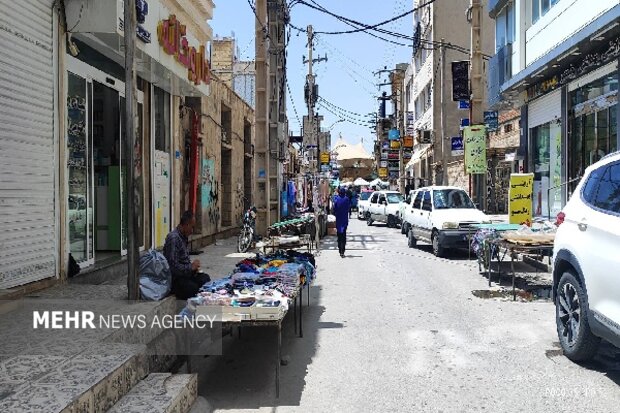 بینظمی شهری در دوگنبدان؛از دکههای بدون مجوز تا تسخیر خیابان با وانت