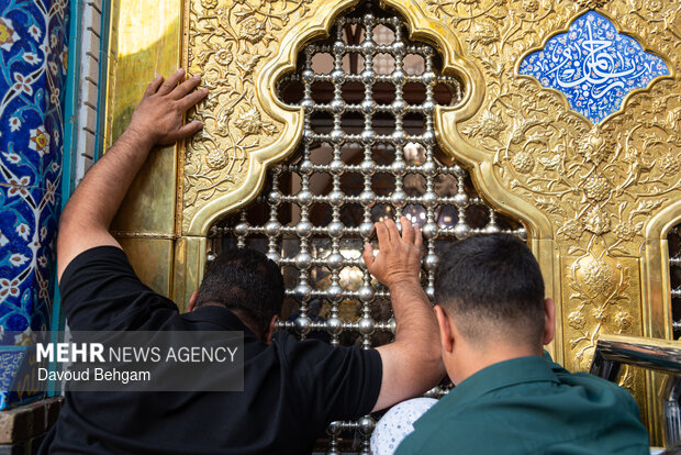 حال و هوای حرم رضوی در ایام ولادت امام رضا(ع)