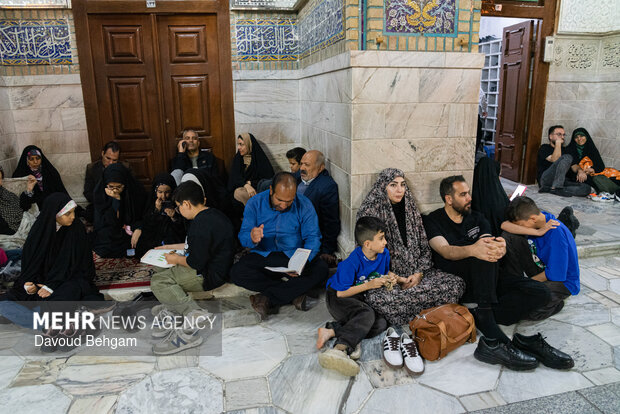 حال و هوای حرم رضوی در ایام ولادت امام رضا(ع)