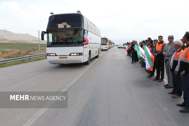 رژه خودرویی «لشکر جانفدای جاده‌ها» در بجنورد