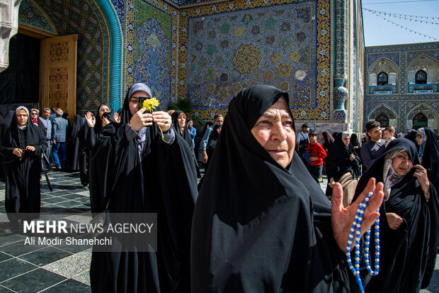 حال و هوای حرم رضوی در ایام ولادت امام رضا(ع)