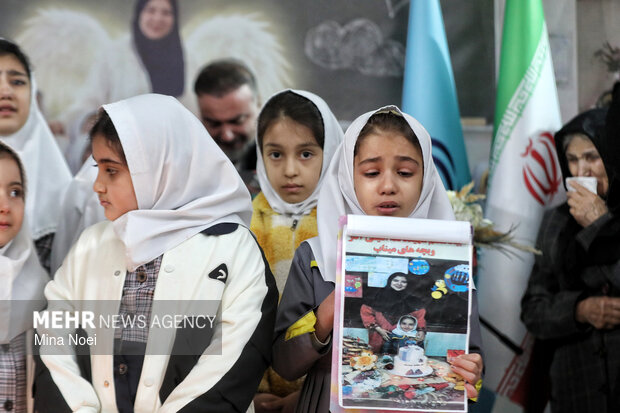 گرامیداشت معلم شهیده «ندا امینی آذر» در تبریز