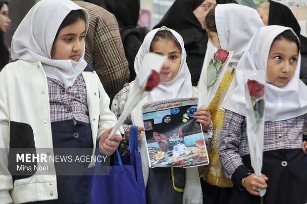 گرامیداشت معلم شهیده «ندا امینی آذر» در تبریز