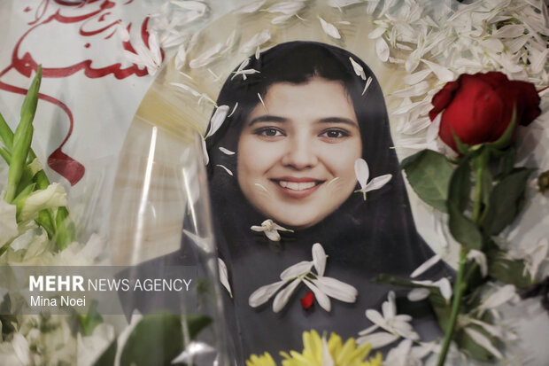 گرامیداشت معلم شهیده «ندا امینی آذر» در تبریز