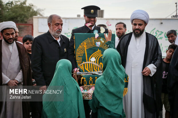 حضور کاروان‌ زیرسایه خورشید در هرمزگان