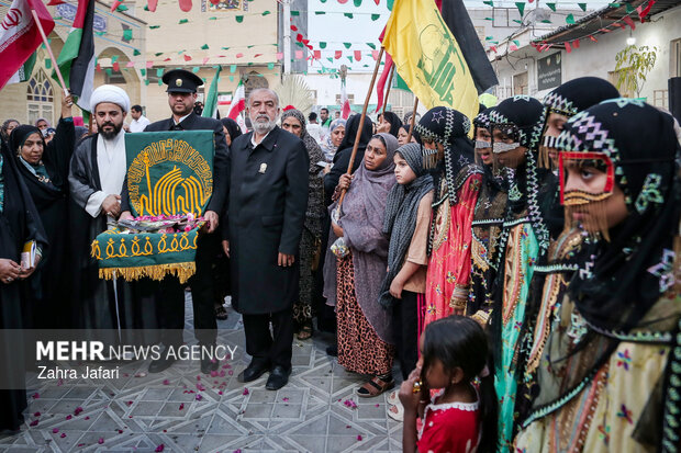 حضور کاروان‌ زیرسایه خورشید در هرمزگان