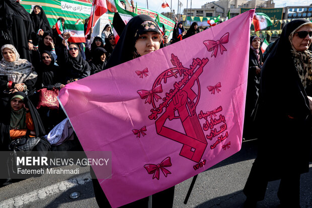 اجتماع بزرگ «ایران امام رضایی‌ها»