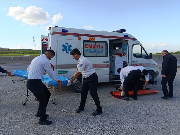 قلعه‌سفیدی: واژگونی مینی‌بوس در محور اسلام‌آباد ۱۱ مصدوم داشت