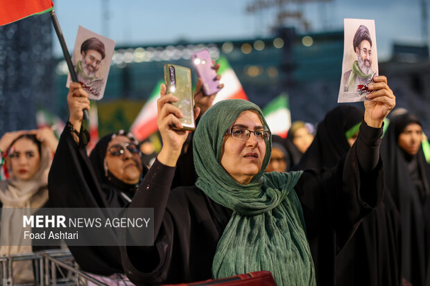 اجتماع بزرگ «ایران امام رضا»