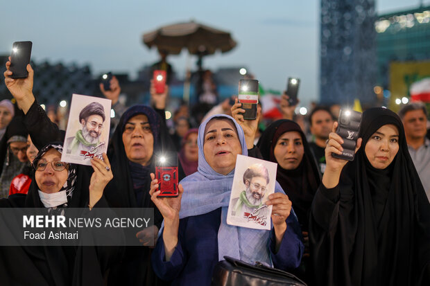 اجتماع بزرگ «ایران امام رضا»