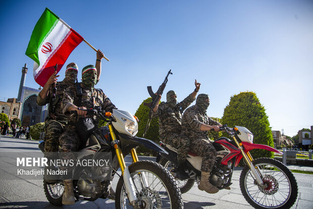 رزمایش جان‌فدایان ایران امام رضا (ع) در اصفهان