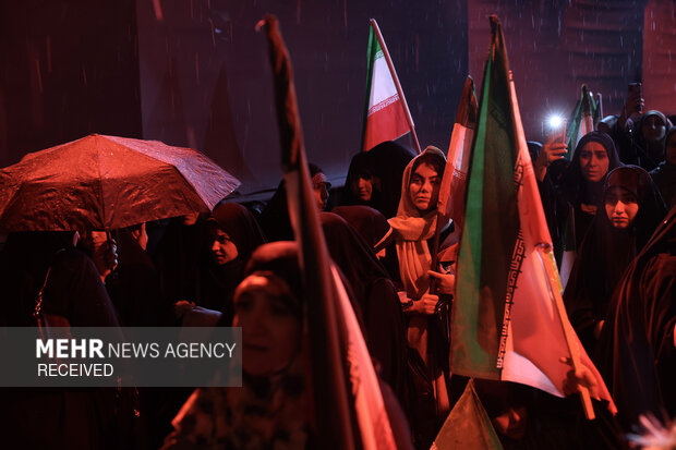 اجتماع امام‌رضایی‌ها در رواق کشوردوست