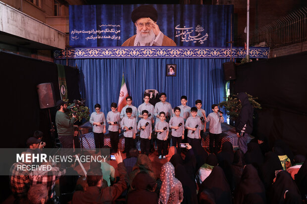 اجتماع امام‌رضایی‌ها در رواق کشوردوست