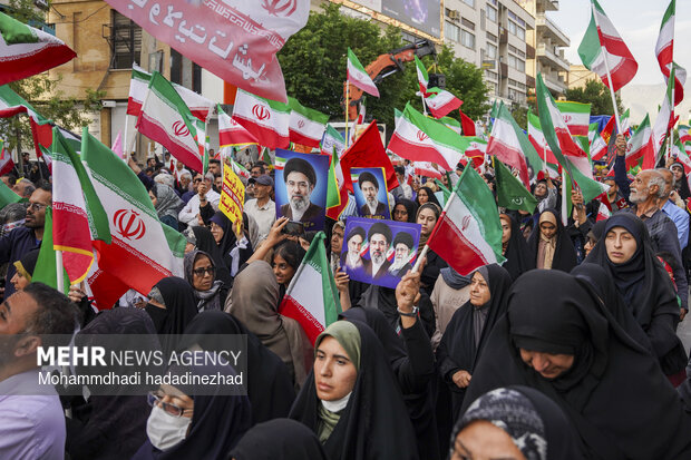 راهپیمایی جان‌فدایان ایران در شیراز