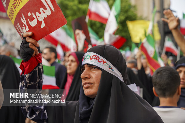راهپیمایی جان‌فدایان ایران در شیراز