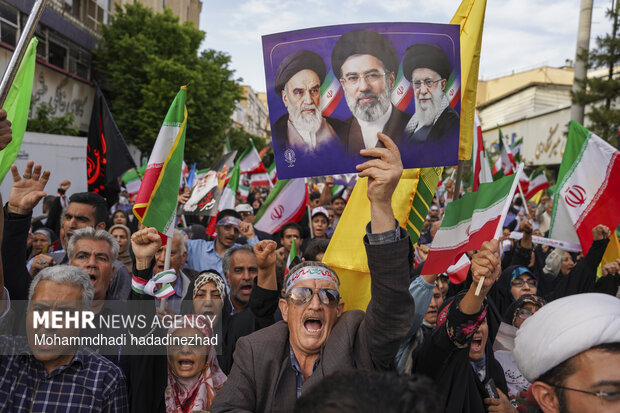 راهپیمایی جان‌فدایان ایران در شیراز