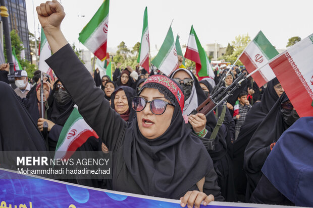 راهپیمایی جان‌فدایان ایران در شیراز