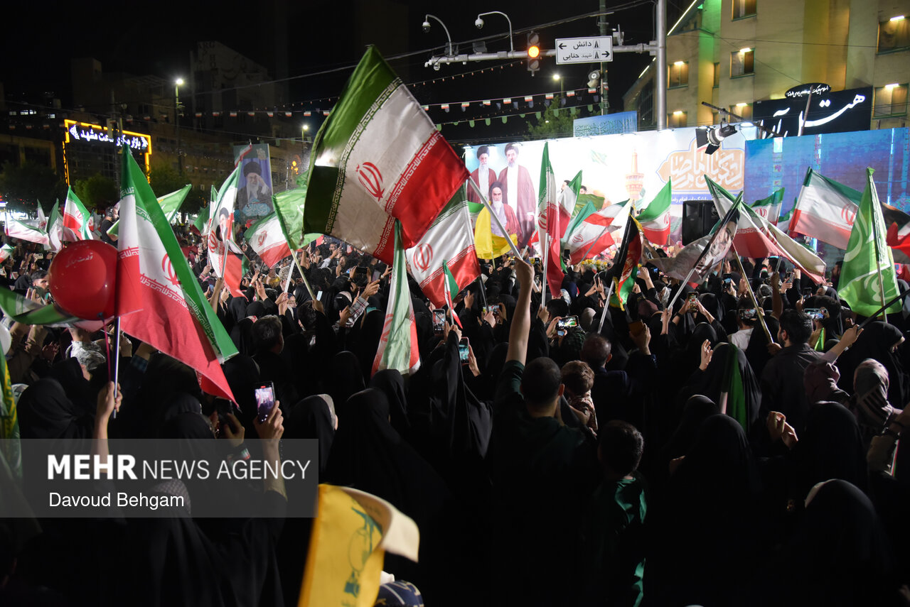 پنجاه‌وهشت شب حضور؛ روایت همدلی مردم آزادشهر