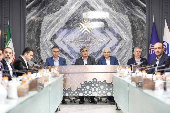 ۵.۲ میلیون نفر از تامین اجتماعی حقوق بازنشستگی می گیرند