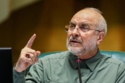قاڵیباف: بەرخۆدانی 70 ڕۆژەی گەلی ئێران خێراتر جیهان دەگۆڕێت