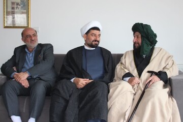 ماموستا حسینی: روحانیت نقش مؤثری در تقویت وحدت و خدمت به جامعه دارد