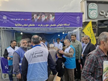 برپایی ایستگاه‌های صلواتی حج و زیارت