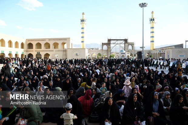 جشن میلاد امام رضا(ع) در بیرجند