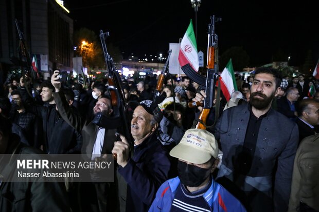 اجتماع جانفدایان سنندجی برای ایران امام رضایی