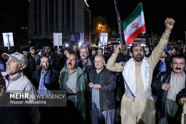 اجتماع جانفدایان سنندجی برای ایران امام رضایی
