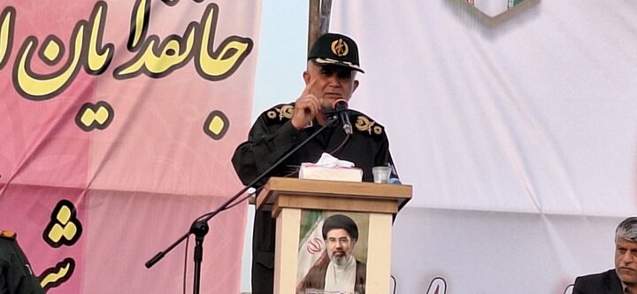 نمایش عظیم اقتدار «جانفدایان ایران امام رضایی» در گناوه برگزار شد