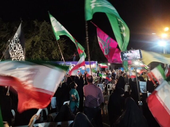امام جمعه بوشهر: دشمن به هیچ یک از اهداف خود نرسید امام جمعه بوشهر: دشمن به هیچ یک از اهداف خود نرسید