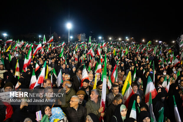 رزمایش جان فدا برای ایران امام رضایی در قزوین