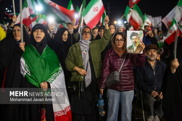 رزمایش جان فدا برای ایران امام رضایی در قزوین