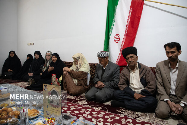 کاروان زیر سایه خورشید در گلستان