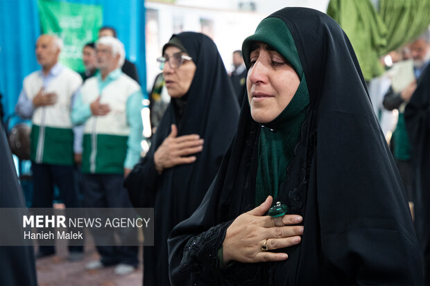 کاروان زیر سایه خورشید در گلستان