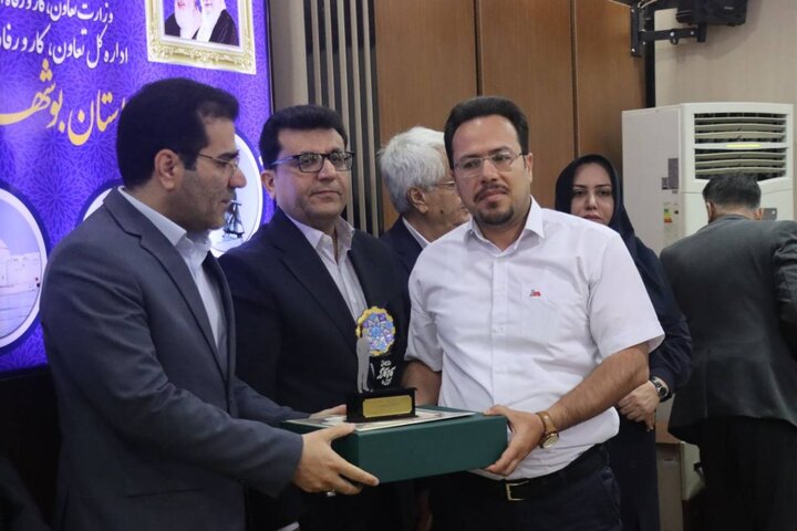 جشنواره امتنان از جامعه کار و تولید استان بوشهر برگزار شد