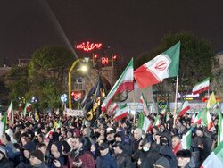 خروش حماسی مردم دارالارشاد اردبیل