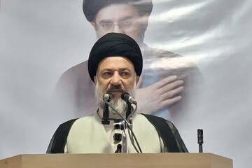 ابطحی: گرانی ابزار دشمن برای ضربه زدن به کشور است